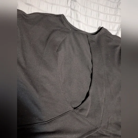 Open Back Sweater - Picture 2 of 2